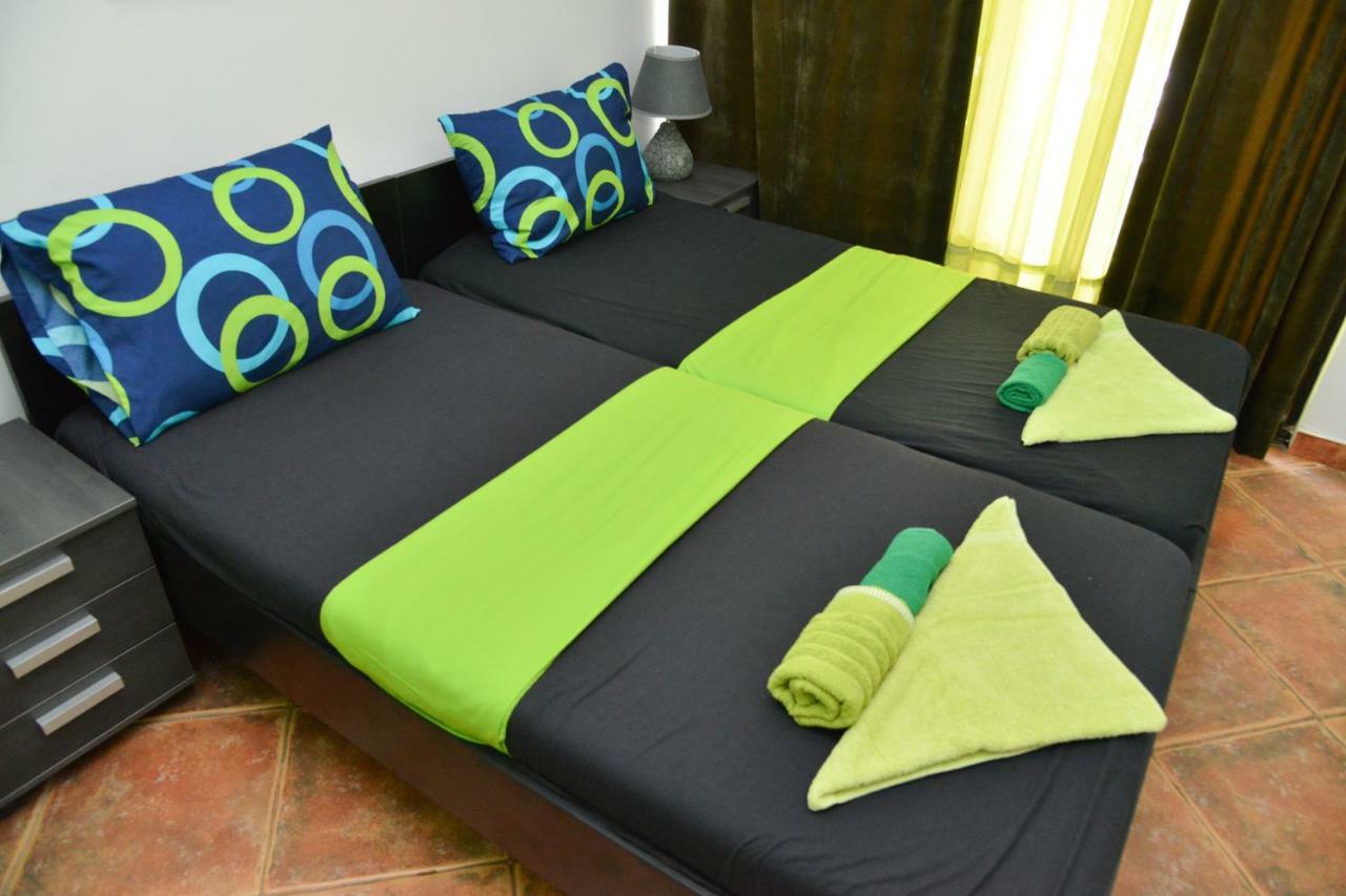Tomas Apartments Skopje Luaran gambar